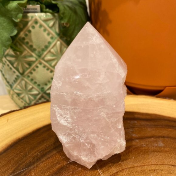 Rose Quartz Polished Point, Boho Decor, Crystal Grid Points, Healing, Love Stone - Picture 4 of 4